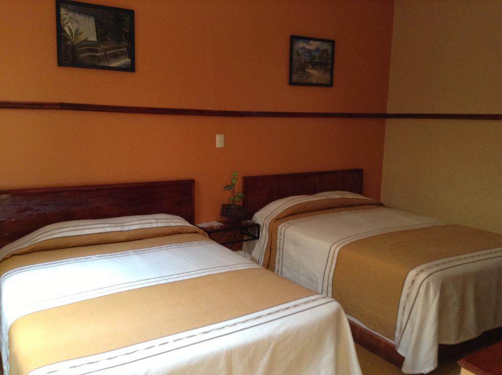 Los Faroles Hotel Uruapan (Michoacan) Eksteriør billede